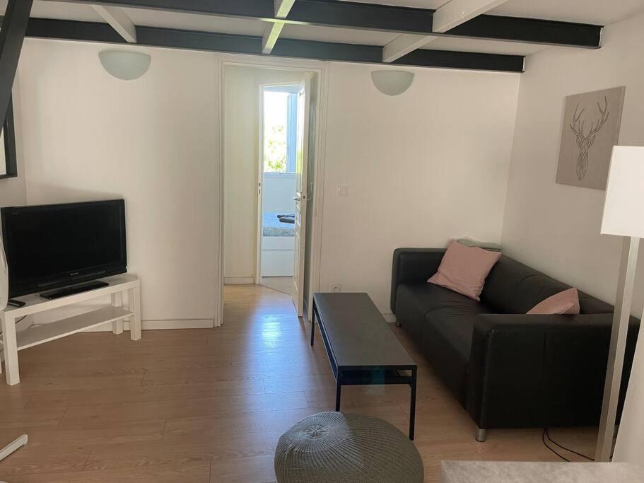 Appartement Cosy Au Coeur De L'Ecusson Монпелие Екстериор снимка
