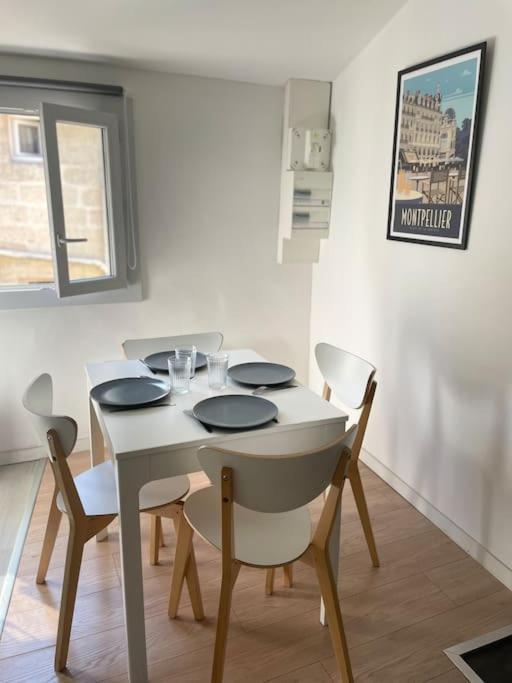 Appartement Cosy Au Coeur De L'Ecusson Монпелие Екстериор снимка